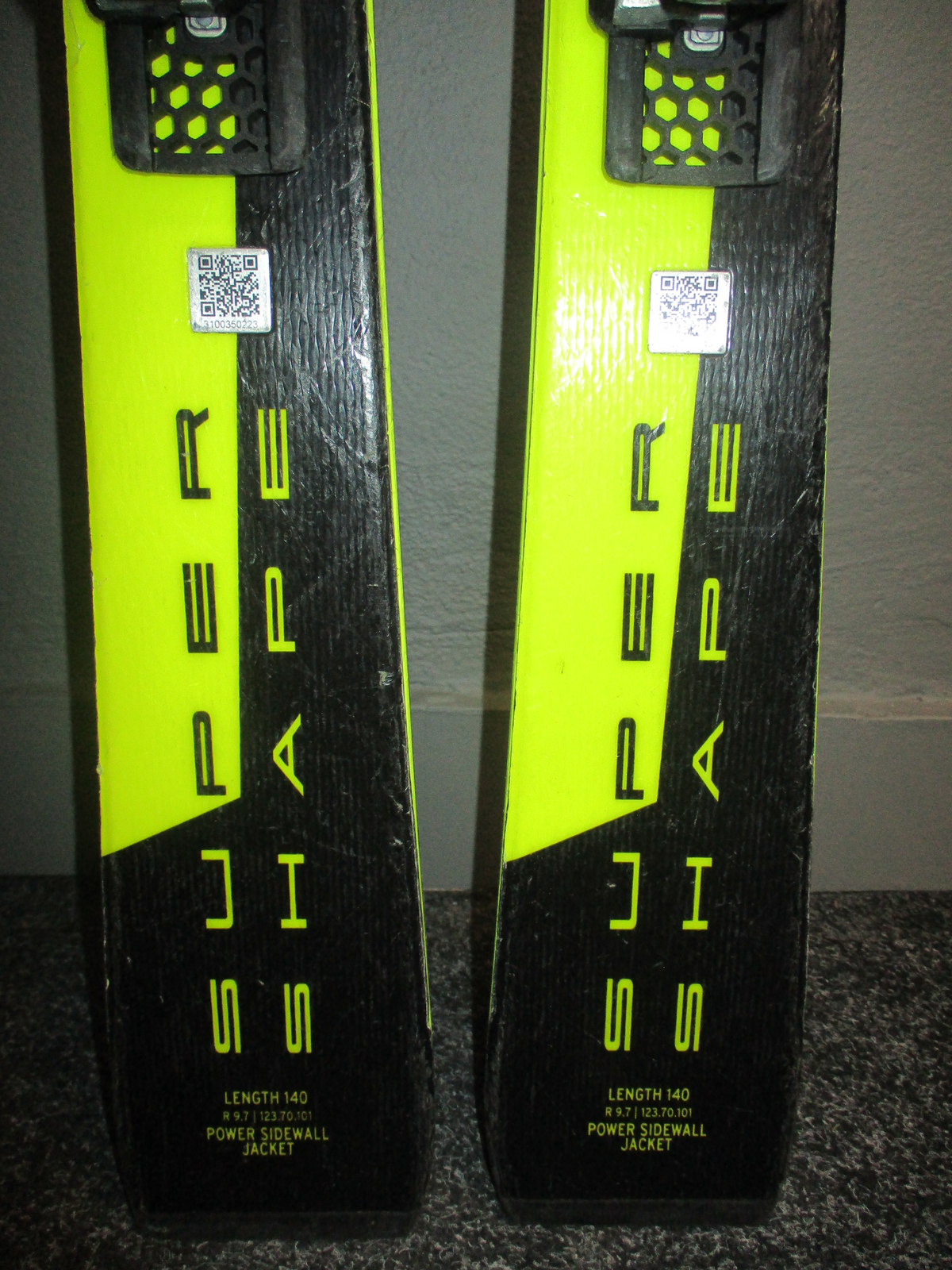 HEAD SUPERSHAPE SLR 2 140cm