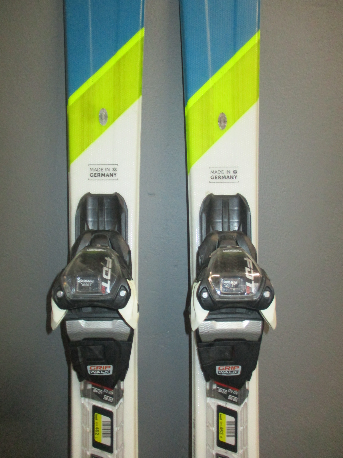 VÖLKL DEACON 7.4 135cm