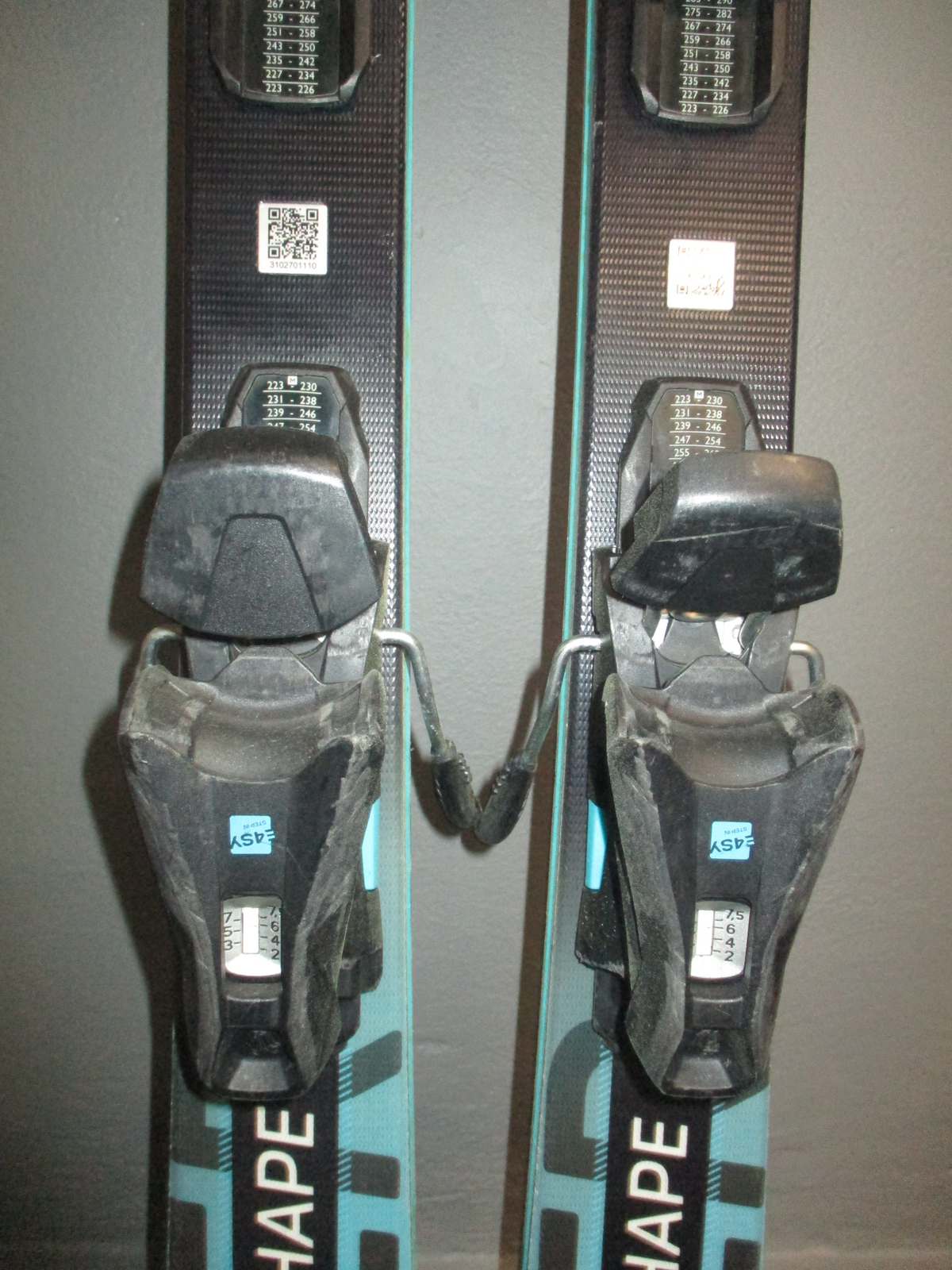 HEAD SUPERSHAPE TEAM 23/24 140cm