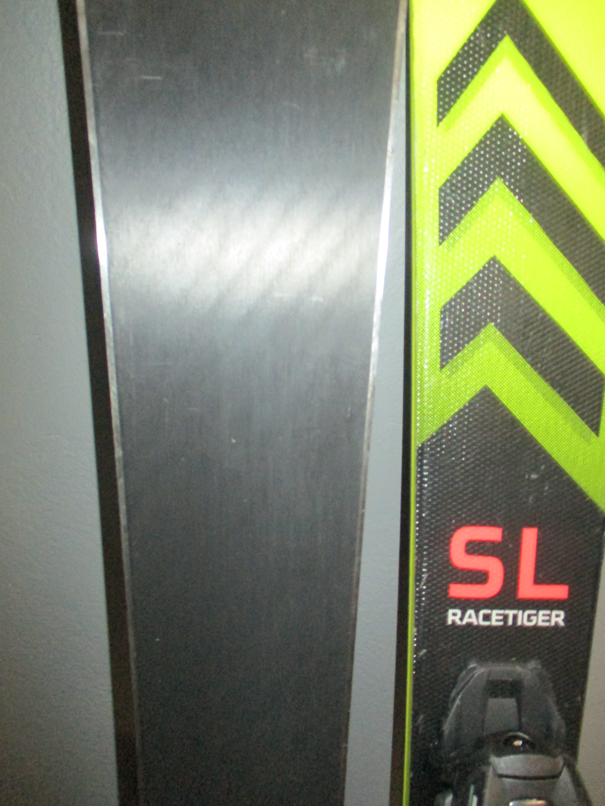 VÖLKL RACETIGER SL 8 JR 23/24 120cm