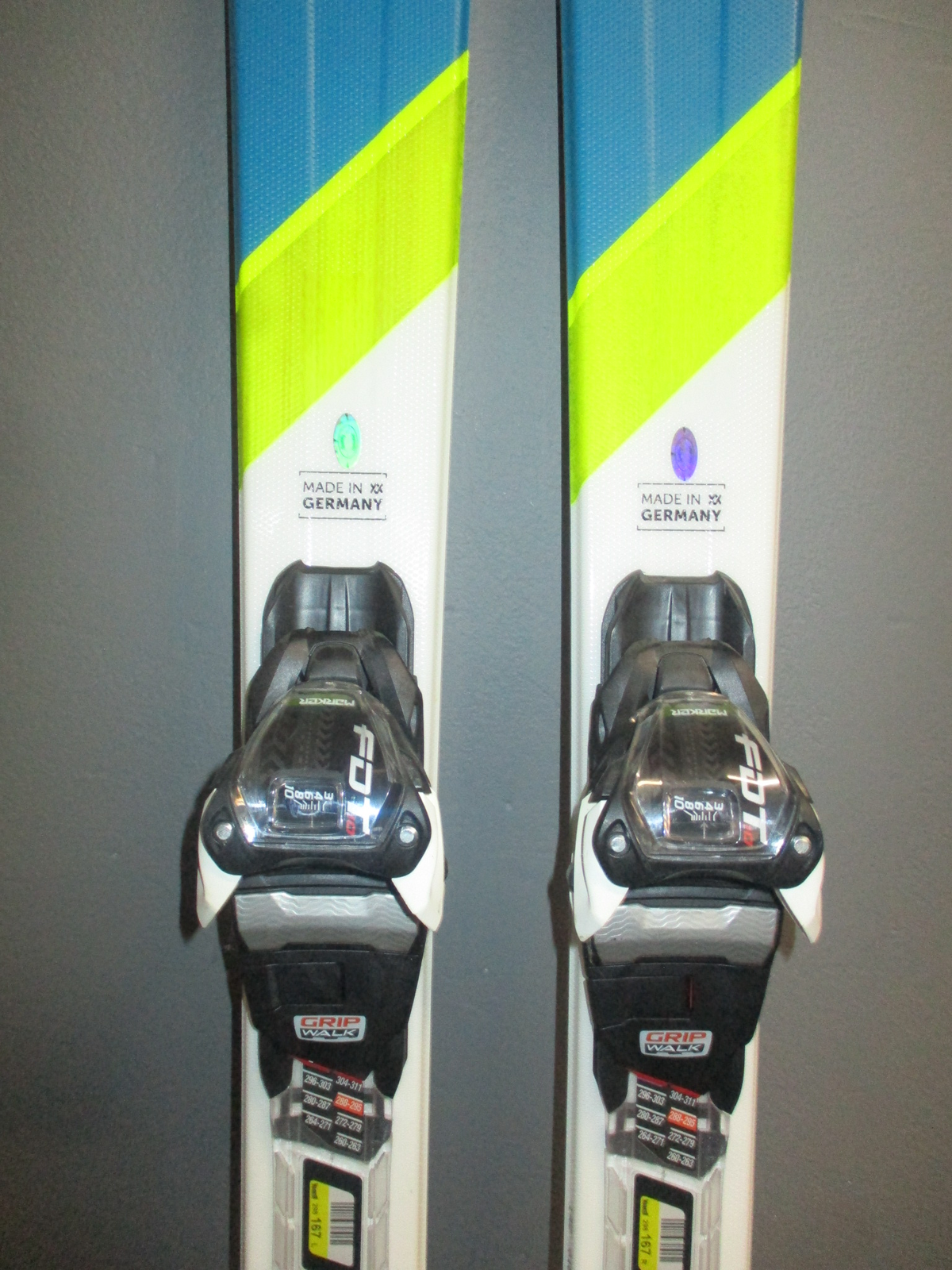 VÖLKL DEACON 7.4 142cm