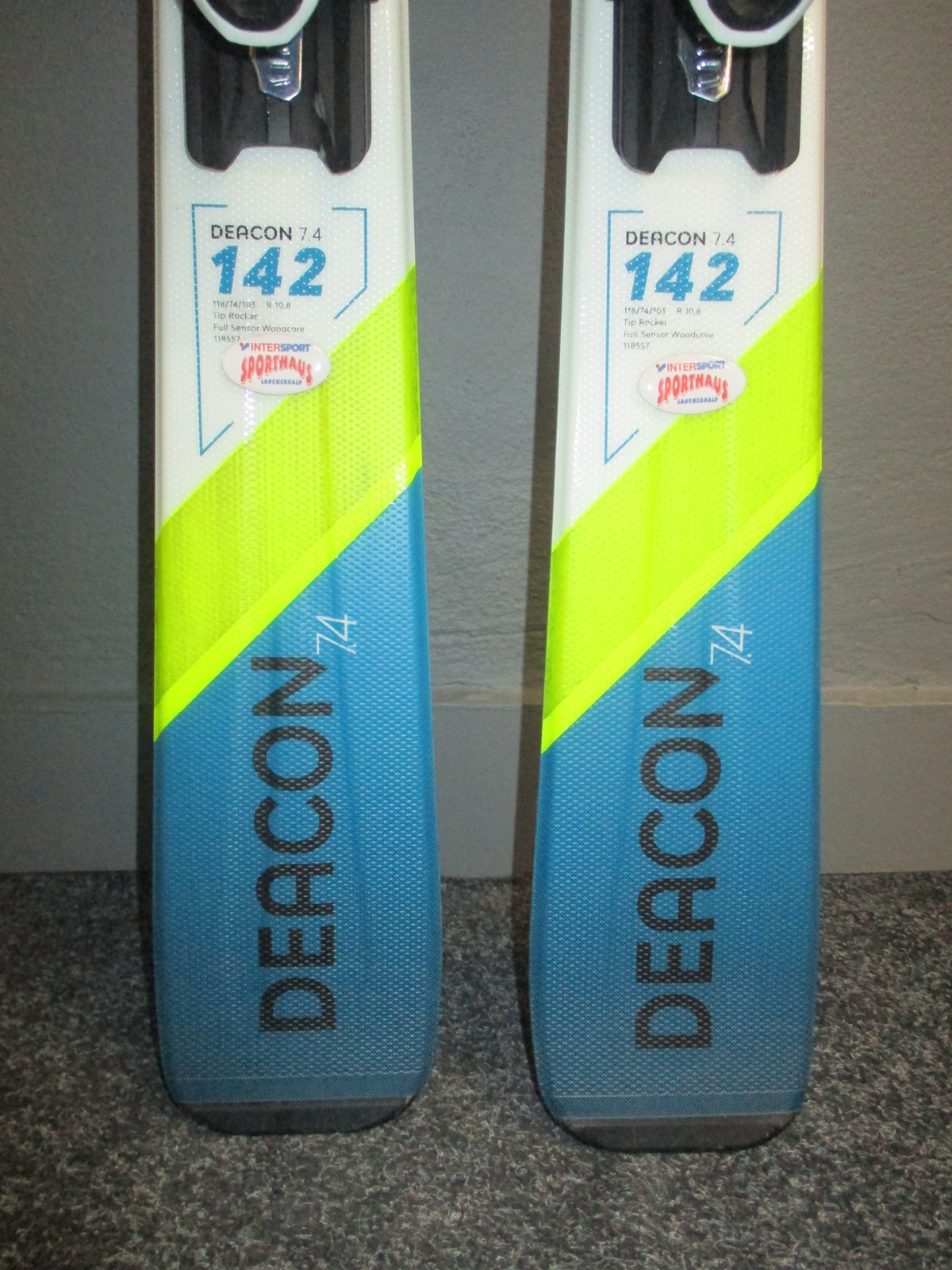 VÖLKL DEACON 7.4 142cm