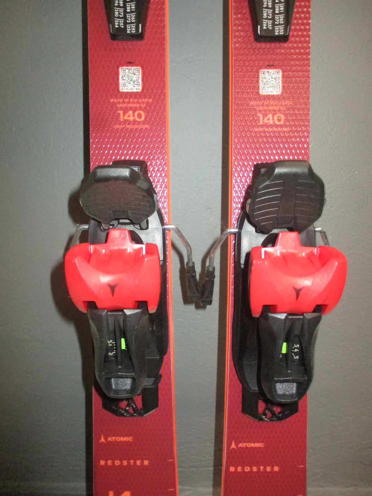 ATOMIC REDSTER J4 22/23 140cm