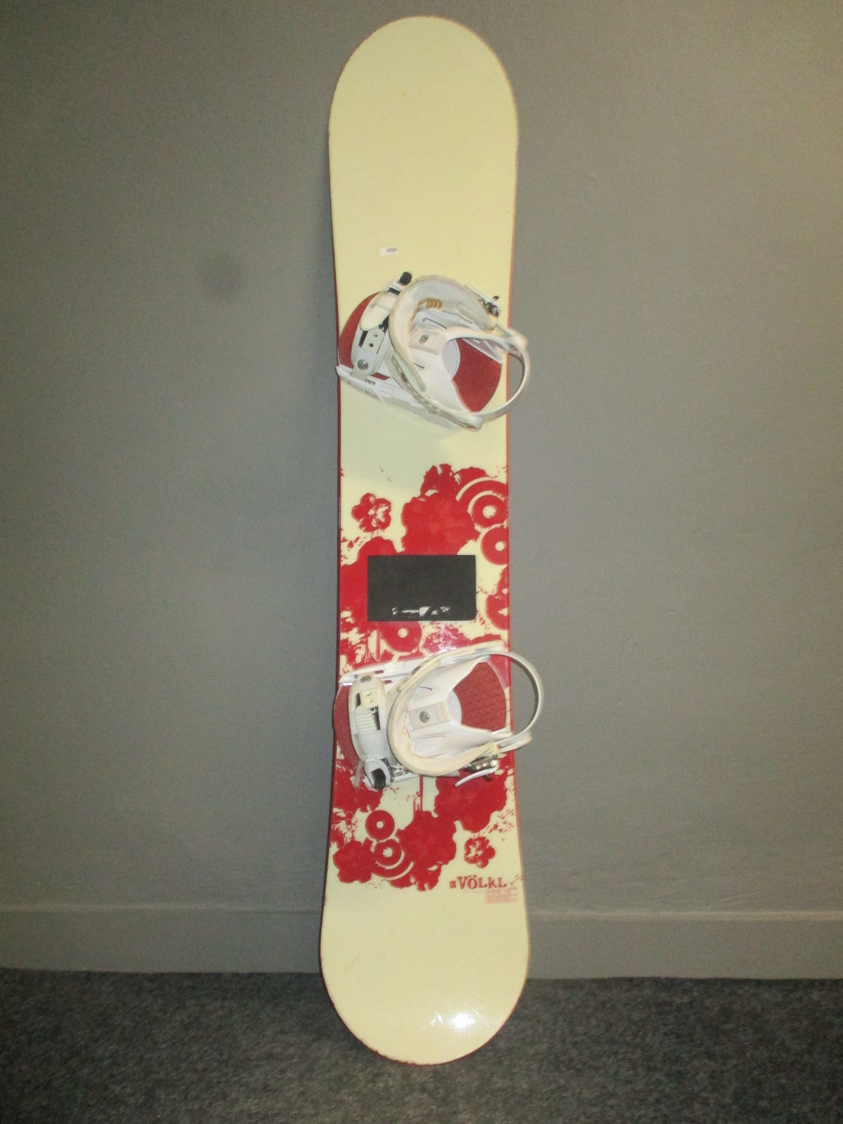 VÖLKL SHINE 148cm + bindings