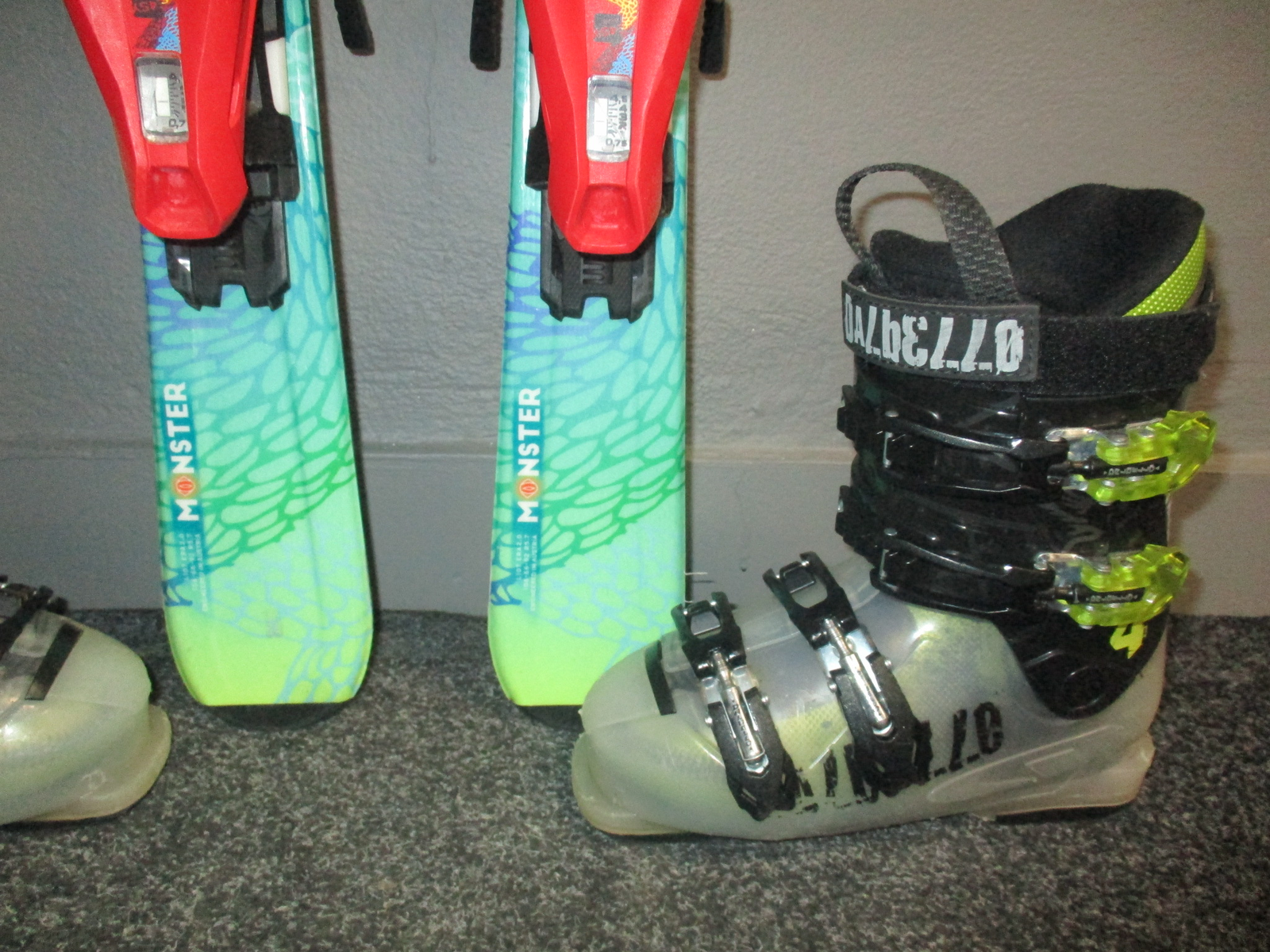 HEAD MONSTER TEAM 107cm + Boots 21.5cm