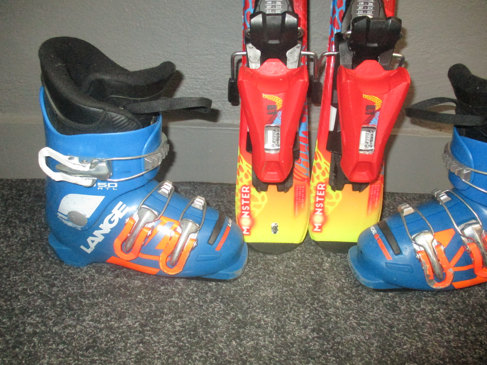 HEAD MONSTER TEAM 77cm + Boots 18,5cm