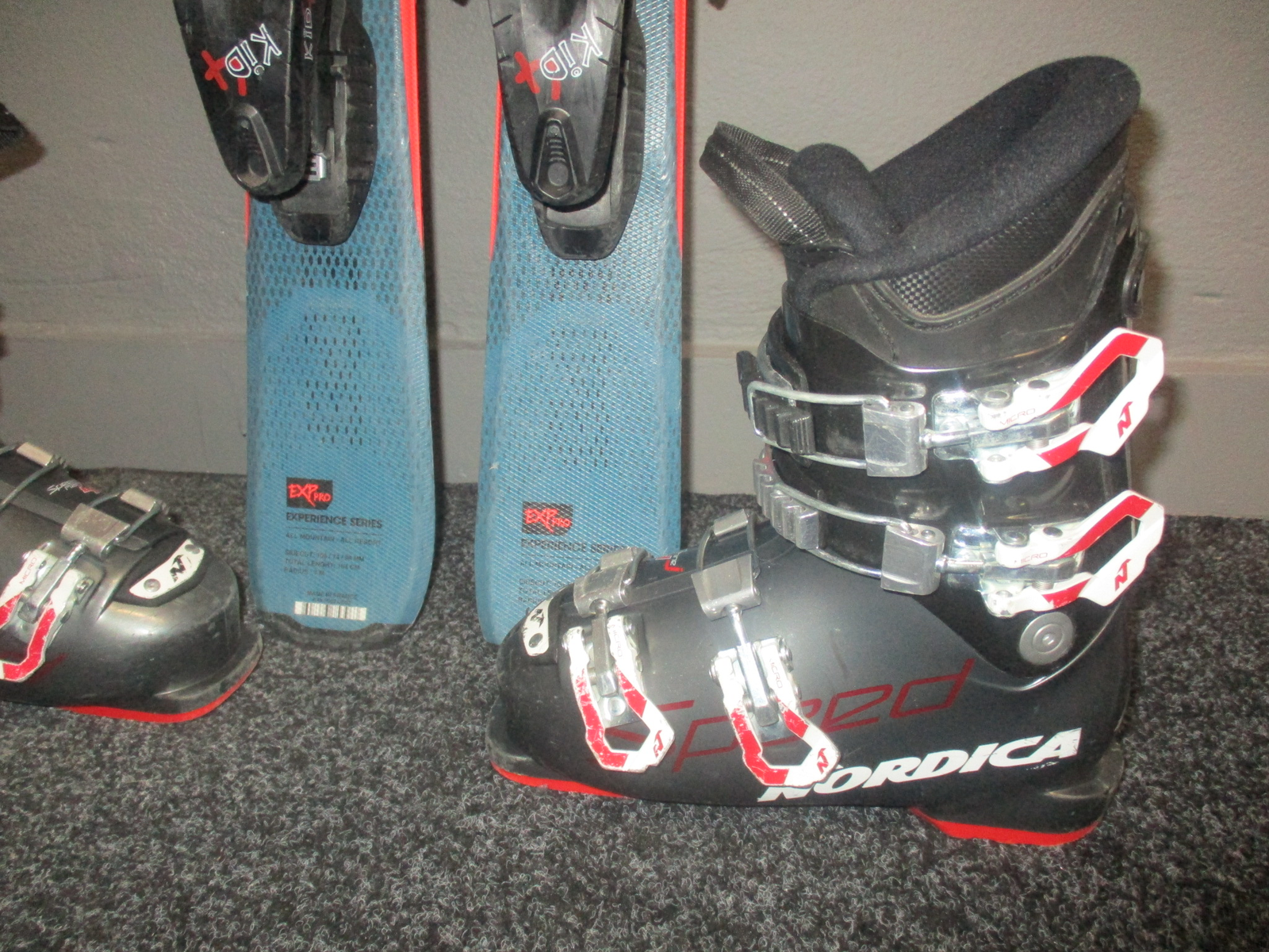 ROSSIGNOL EXPERIENCE PRO 22/23 104cm + Boots 21,5cm