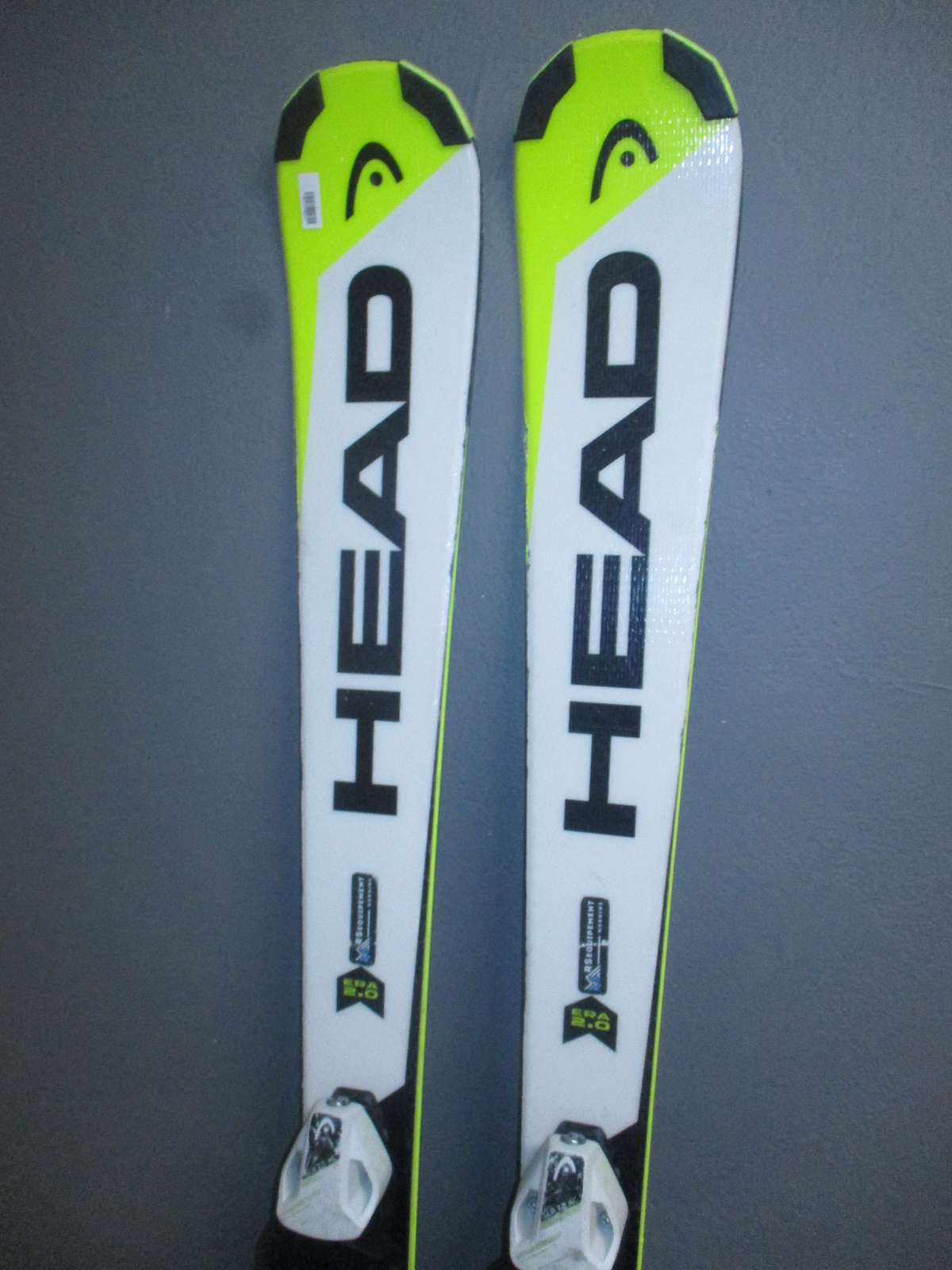 HEAD SUPERSHAPE TEAM 140cm + Lyžáky 26cm