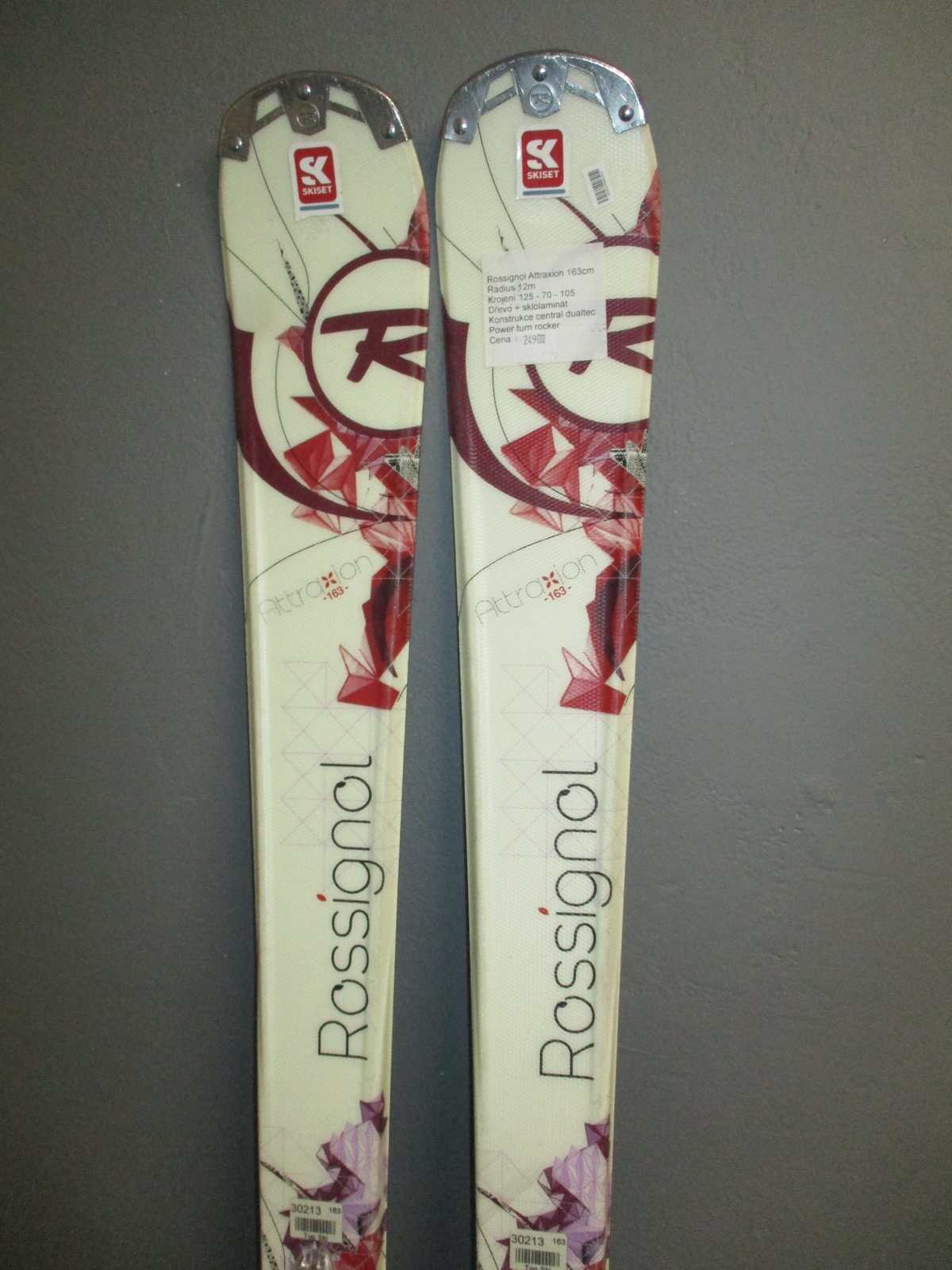 ROSSIGNOL ATTRAXION 163cm