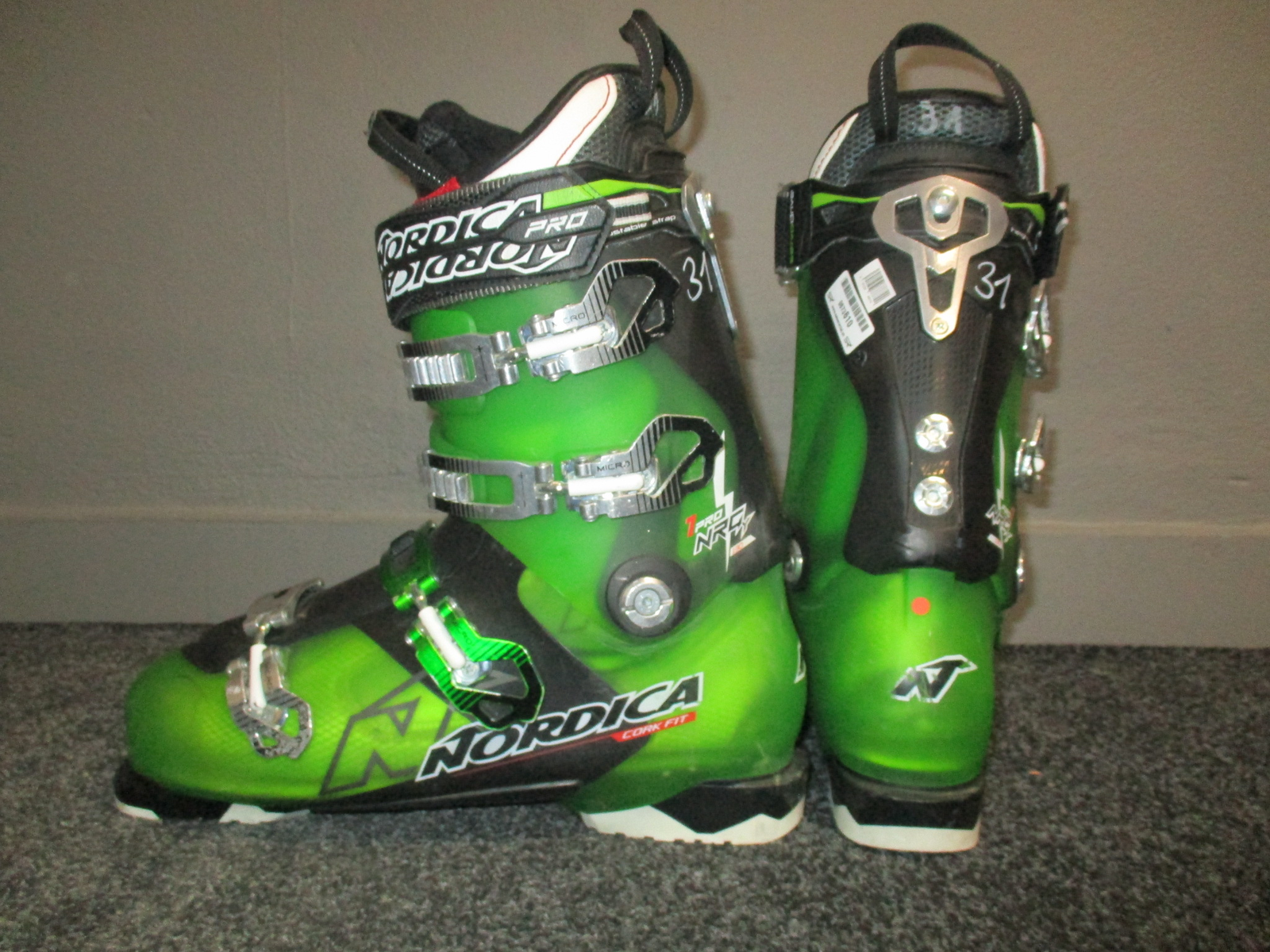 NORDICA NRGY 1 PRO 130 stélka 31cm