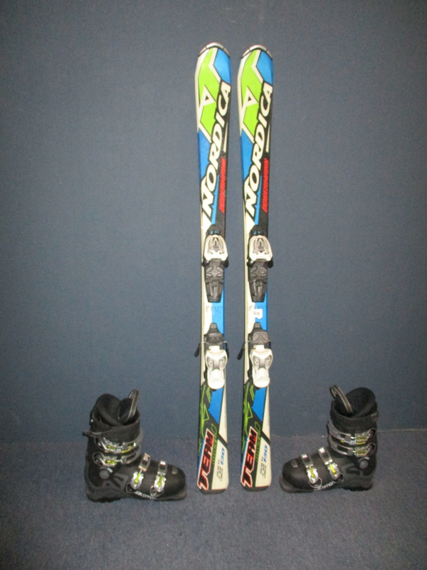 Juniorské lyže NORDICA TEAM RACE 130cm + Lyžáky 25,5cm, SUPER STAV