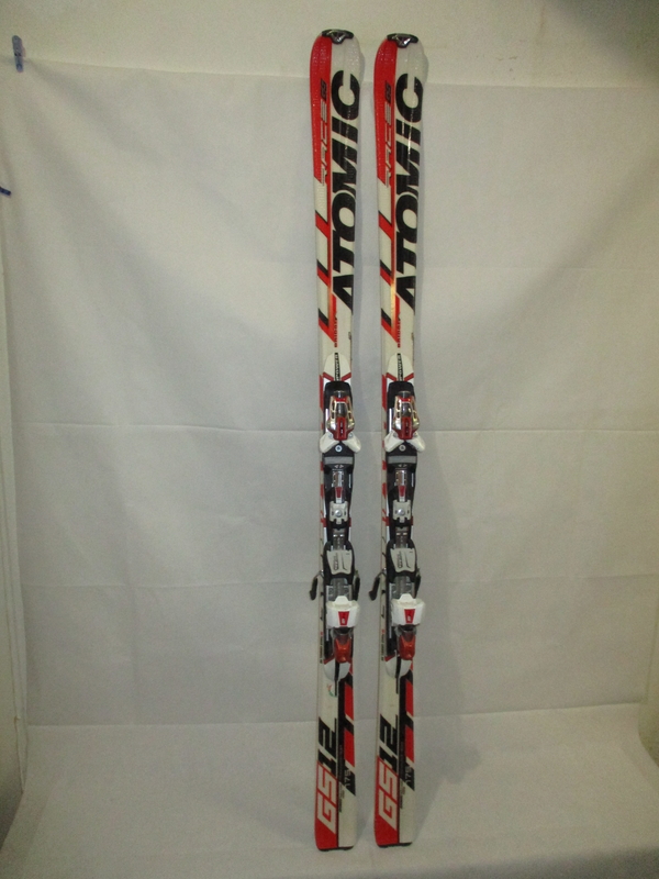 Sportovní lyže ATOMIC RACE GS 12 175cm, SUPER STAV