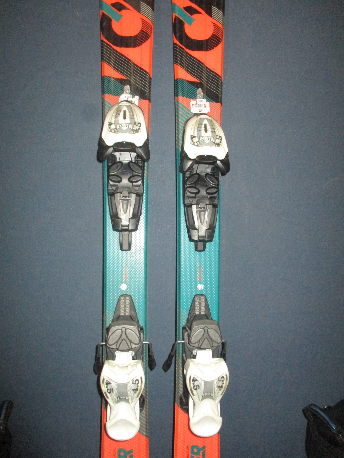 VÖLKL RACETIGER Jr  130cm + Lyžáky 26,5cm